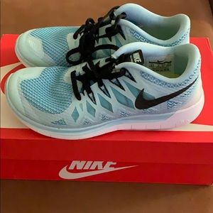 Nike women air max ivo